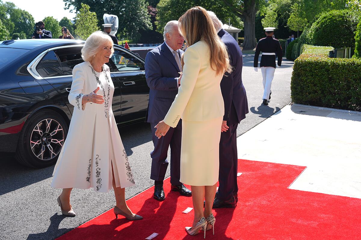 x AP Mark Schiefelbein.jpg