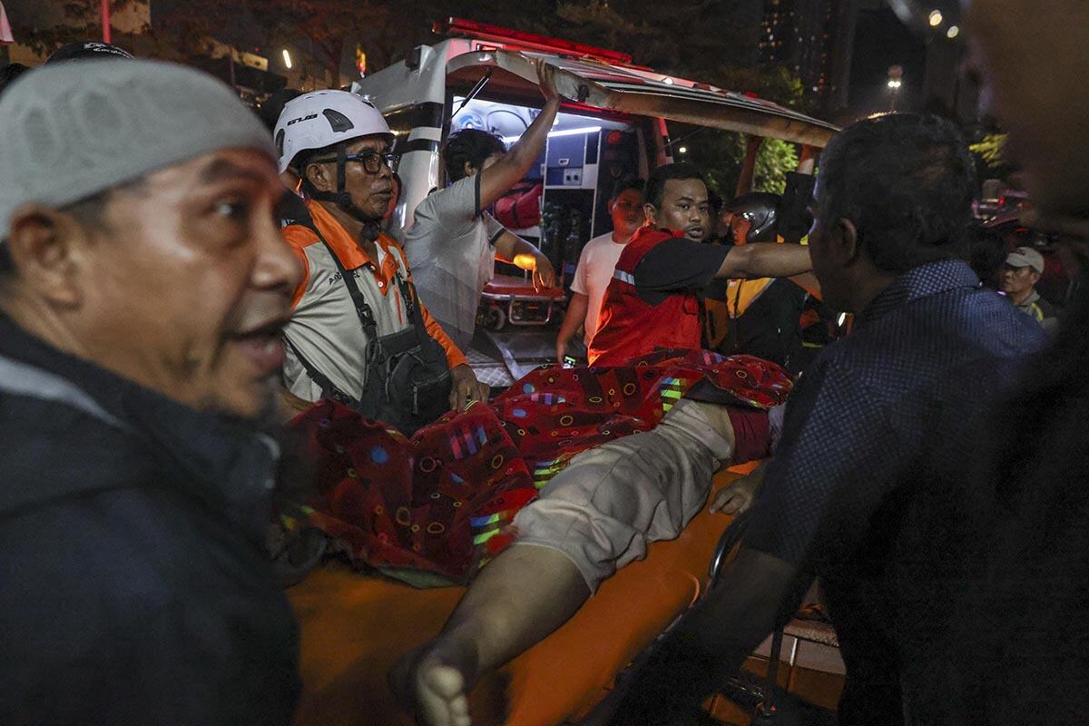 Pyongyang04 EPA Mast Irham.jpg