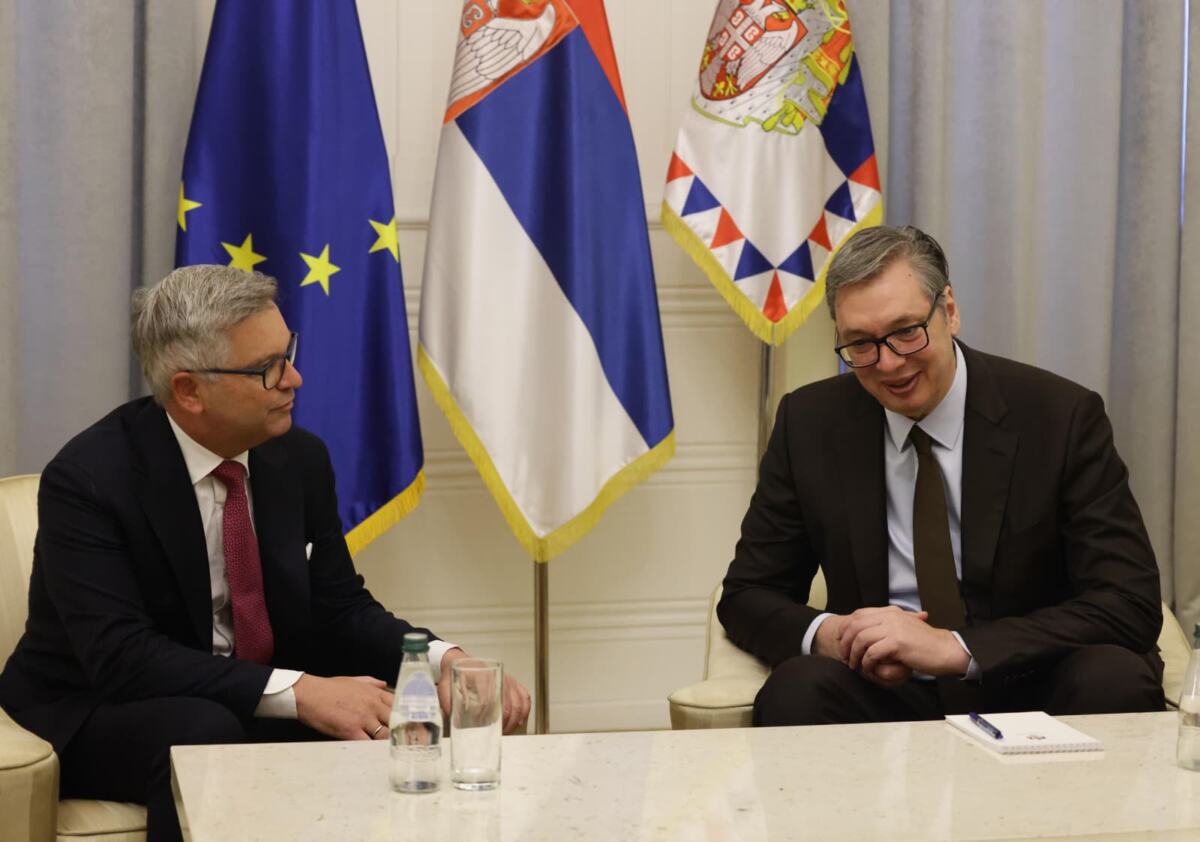 Aleksandar Vučić Magnus Bruner Sastanak (6).jpeg