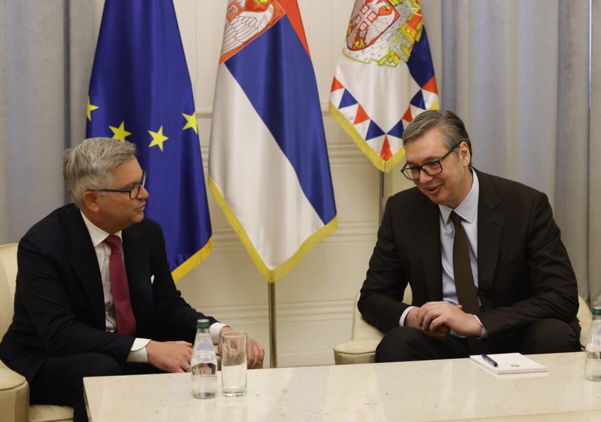 Aleksandar Vučić Magnus Bruner Sastanak (8).jpeg