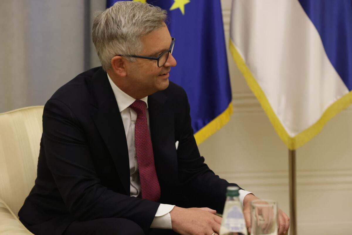 Aleksandar Vučić Magnus Bruner Sastanak (10).jpeg