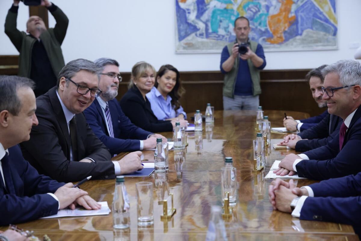 Aleksandar Vučić Magnus Bruner Sastanak (1).jpeg