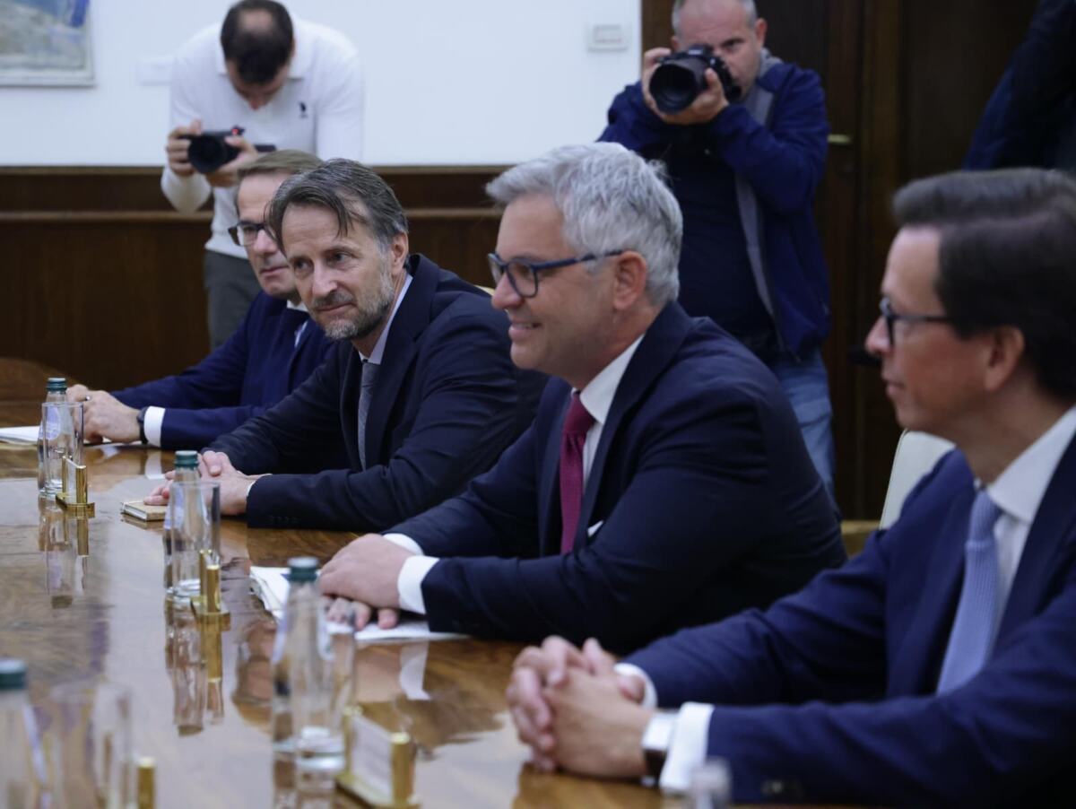Aleksandar Vučić Magnus Bruner Sastanak (3).jpeg