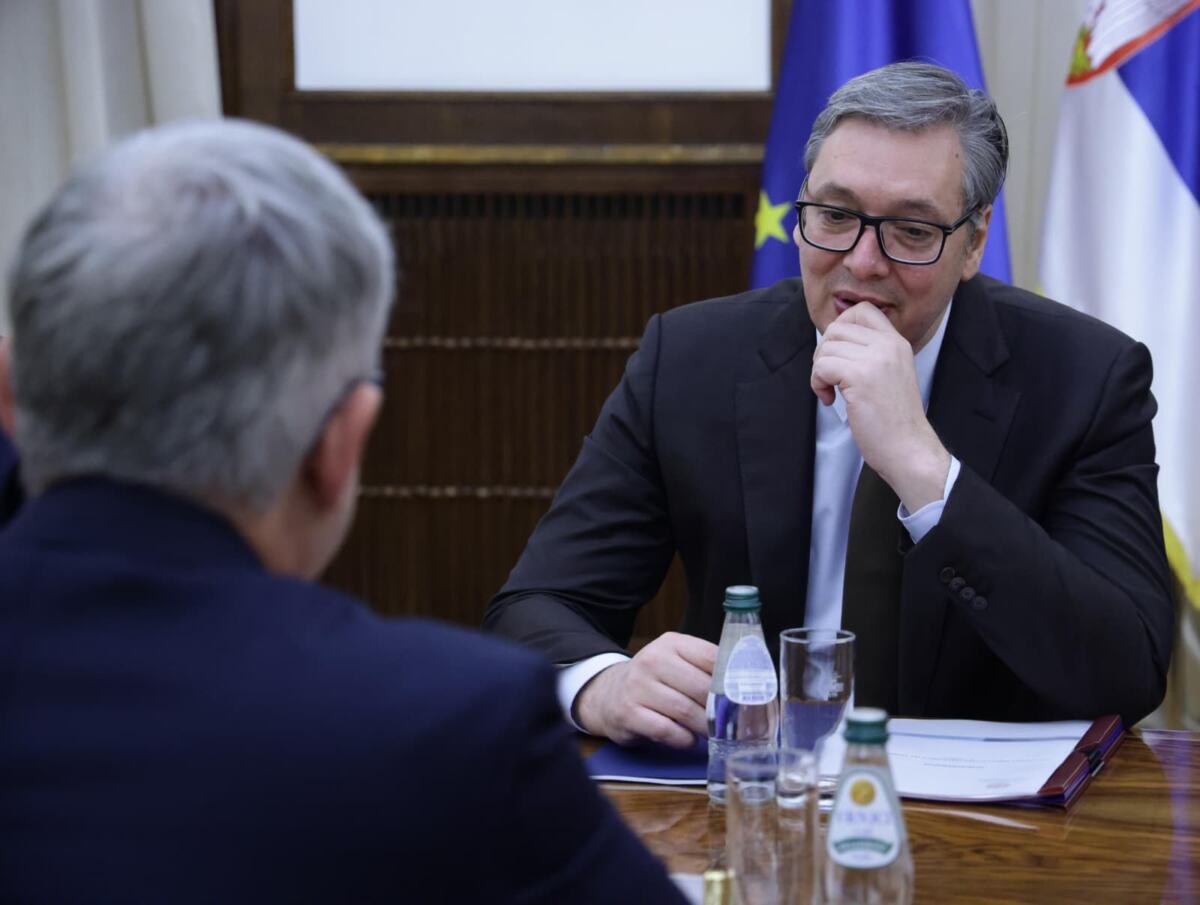 Aleksandar Vučić Magnus Bruner Sastanak (8).jpeg