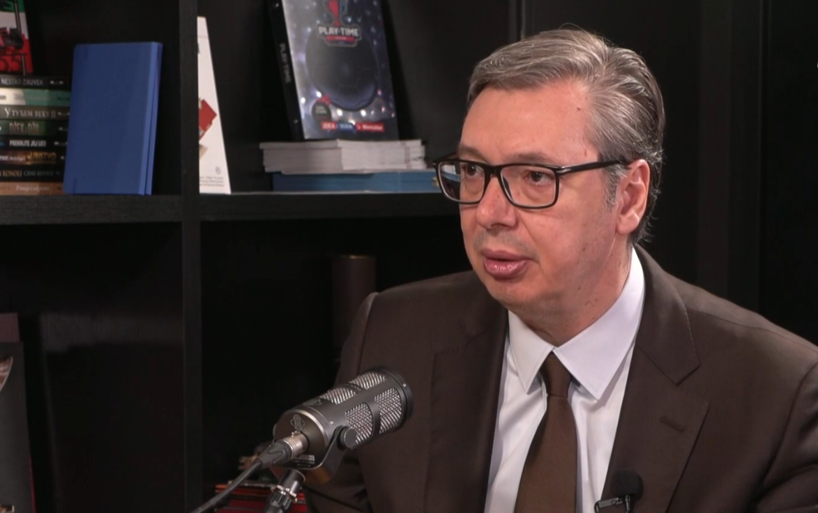 Aleksandar Vučić (4).png