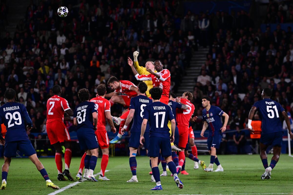 PSŽ, Bajern, Liga šampiona