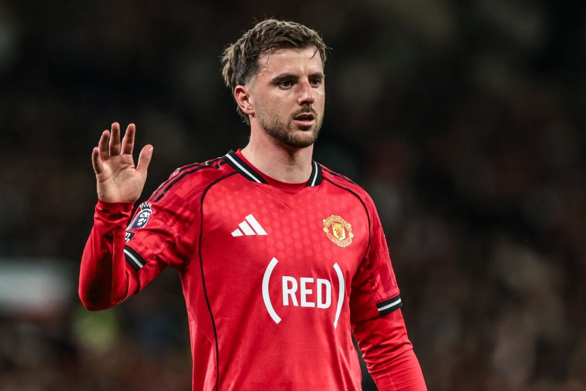 Mejson Maunt u dresu Mančester junajteda