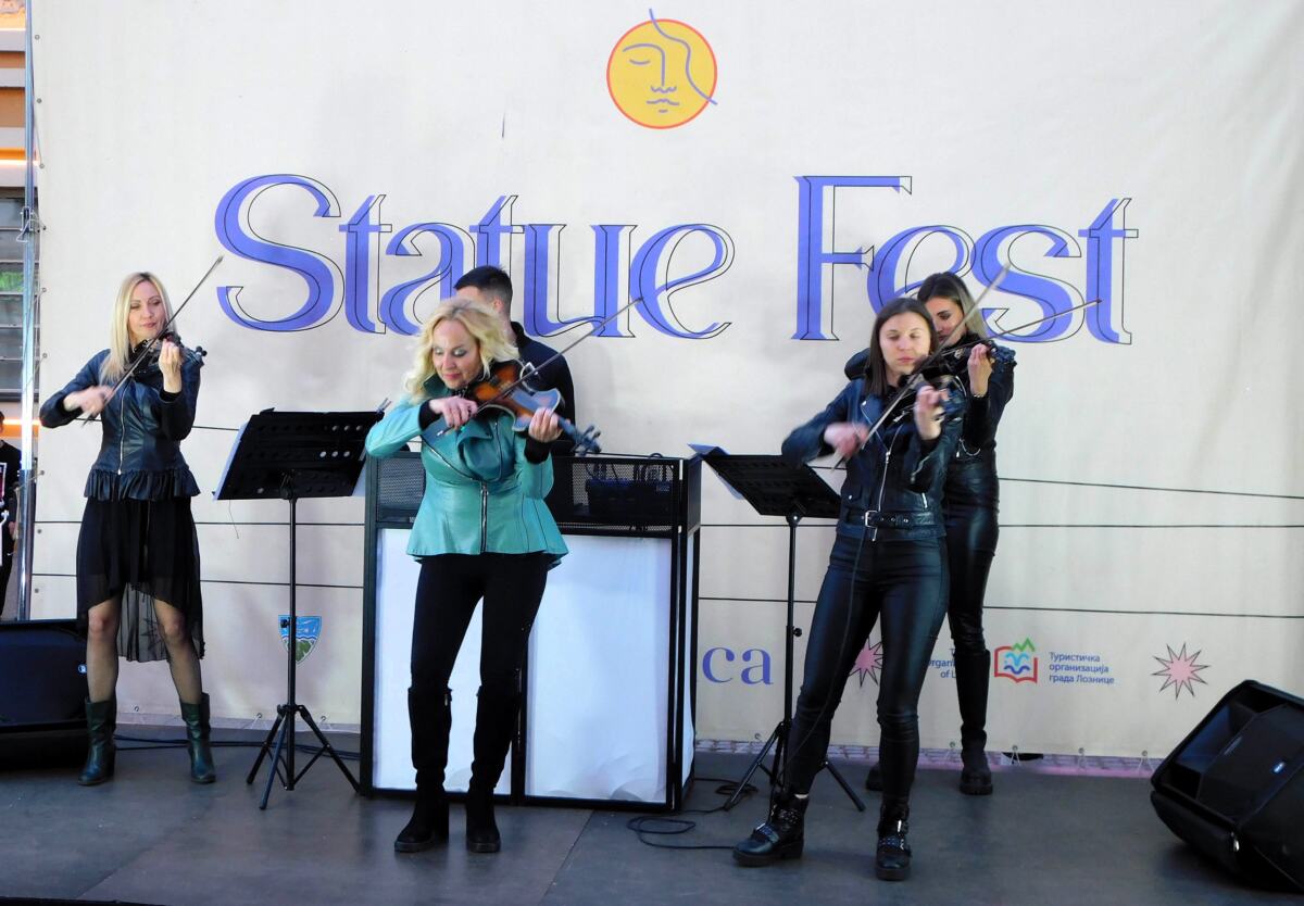 LOZNICA - Od Vivaldija do Džeksona.jpg