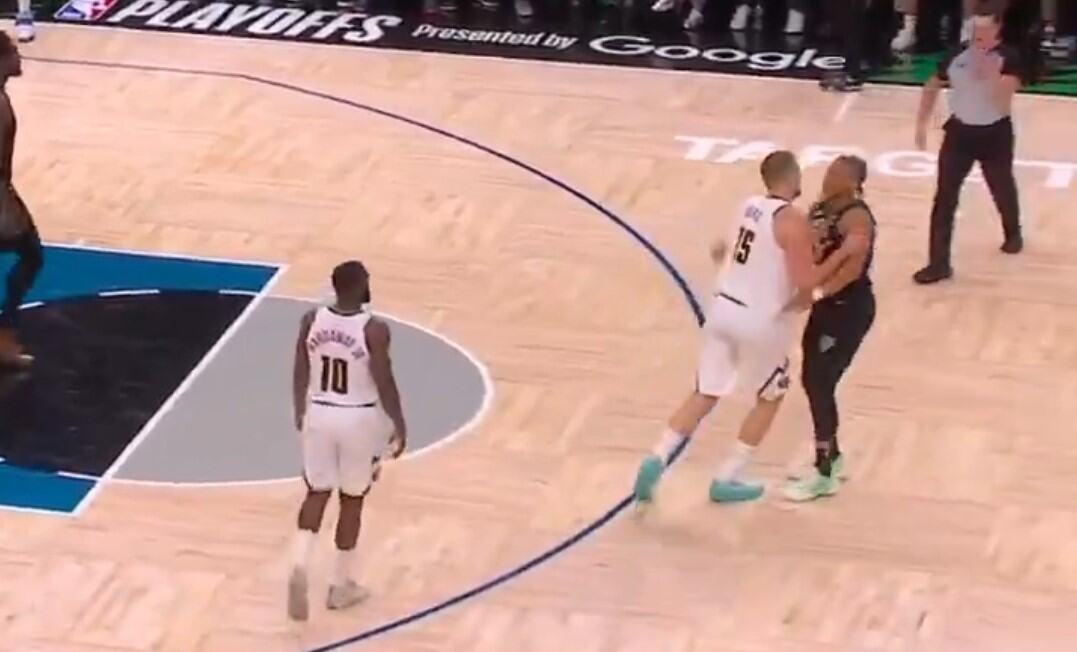 Jokić 3.jpg