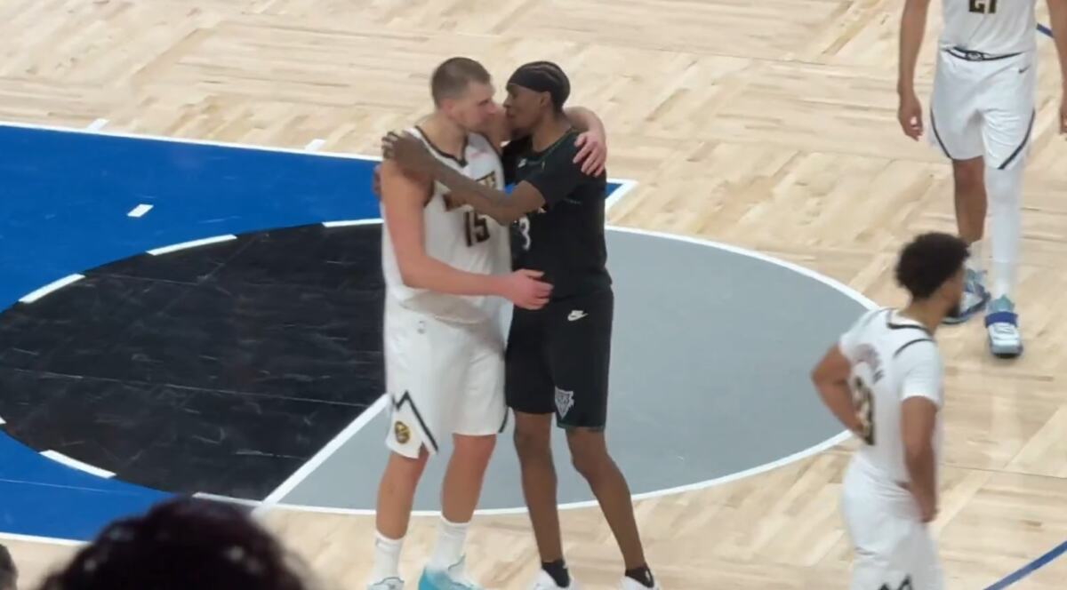 Jokić i Mekdenijels 4.jpg