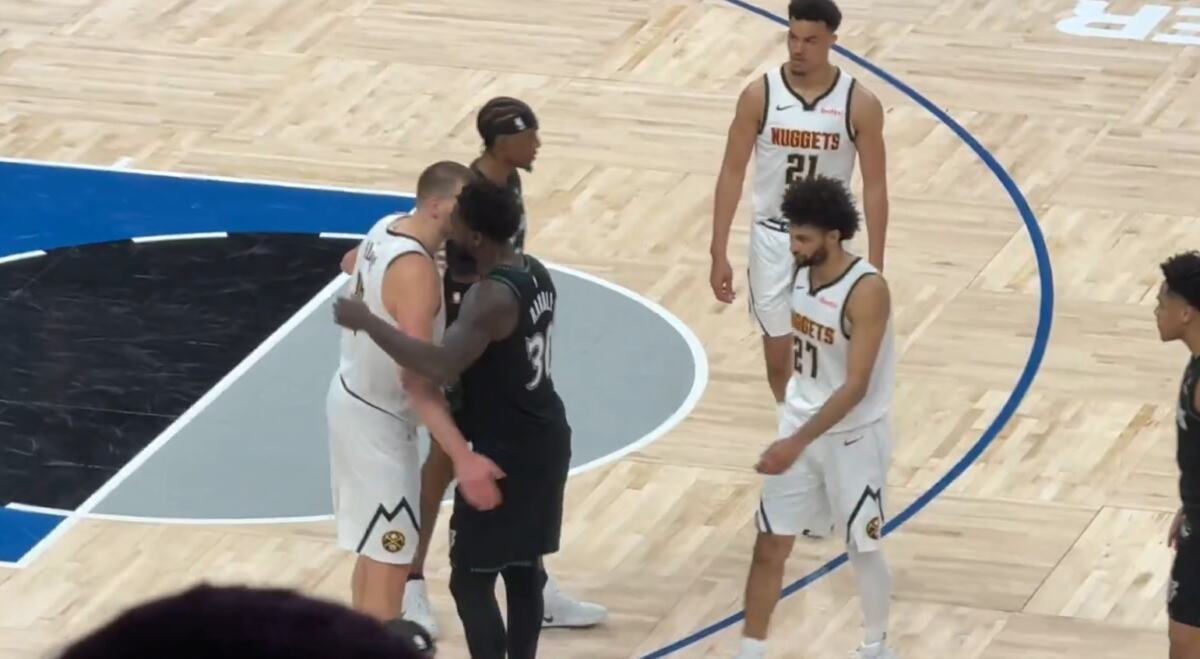 Jokić i Mekdenijels 8.jpg