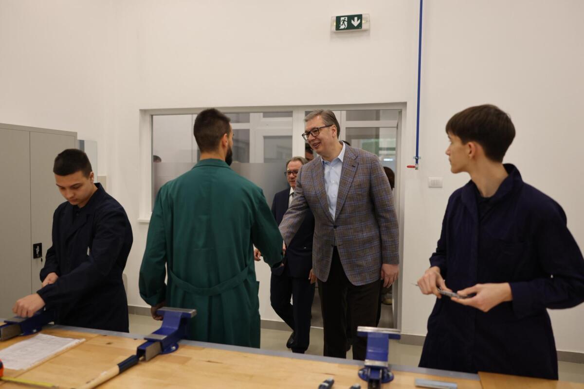 Aleksandar Vučić Pančevo  (8).jpeg