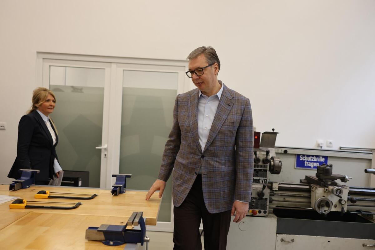 Aleksandar Vučić Pančevo  (12).jpeg