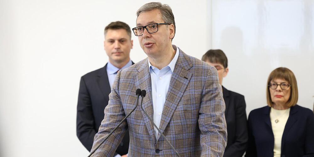 mega Aleksandar Vučić Pančevo.jpg