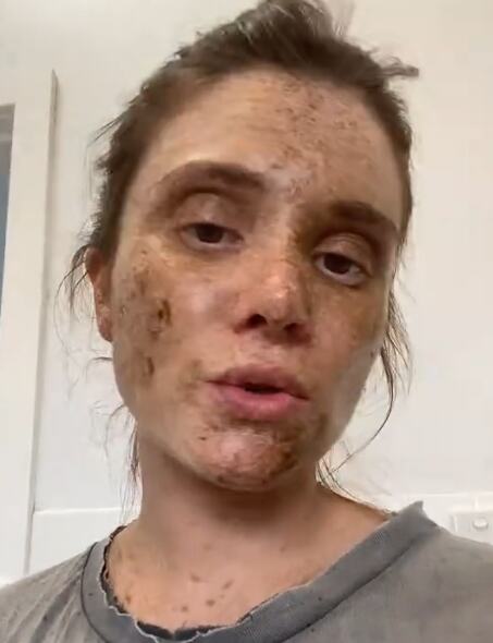 olivija hol 2.jpg