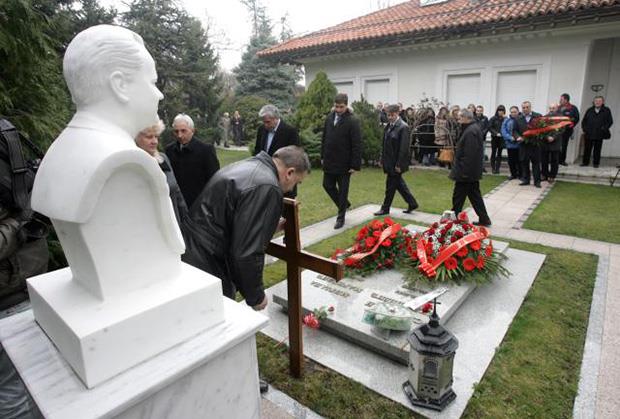 slobodan-milosevic-grob-pomen.jpg