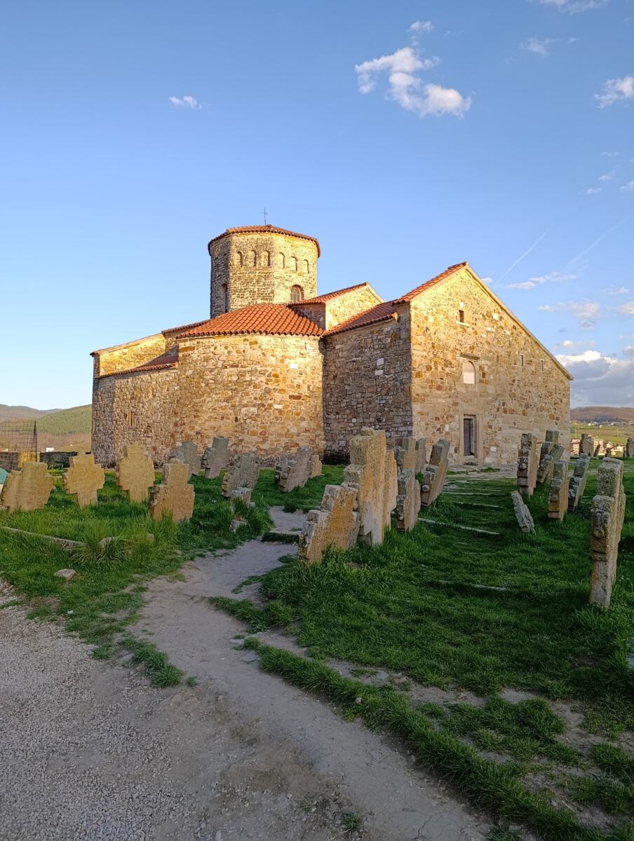 Crkva Svetih Petra i Pavla u Starom Rasu, Petrova crkva