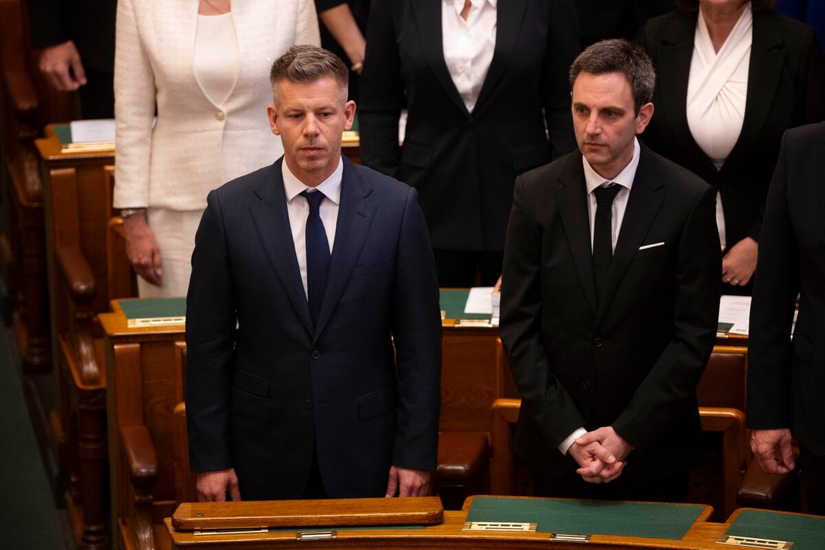 x AP Denes Erdos.jpg