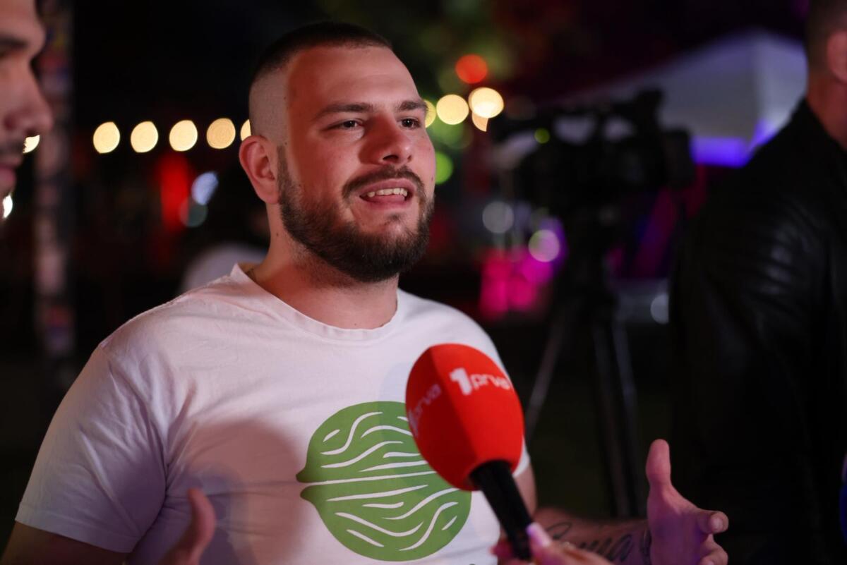 Ćacilend žurka SNS Pionirski park (1).jpeg