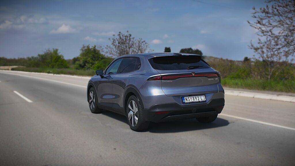 Changan Deepal S05 AWD (3).jpg