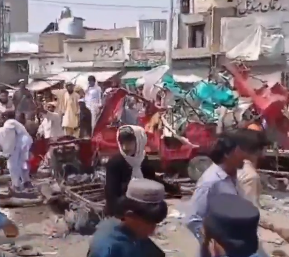 Pakistan pijaca eksplozija (4).png