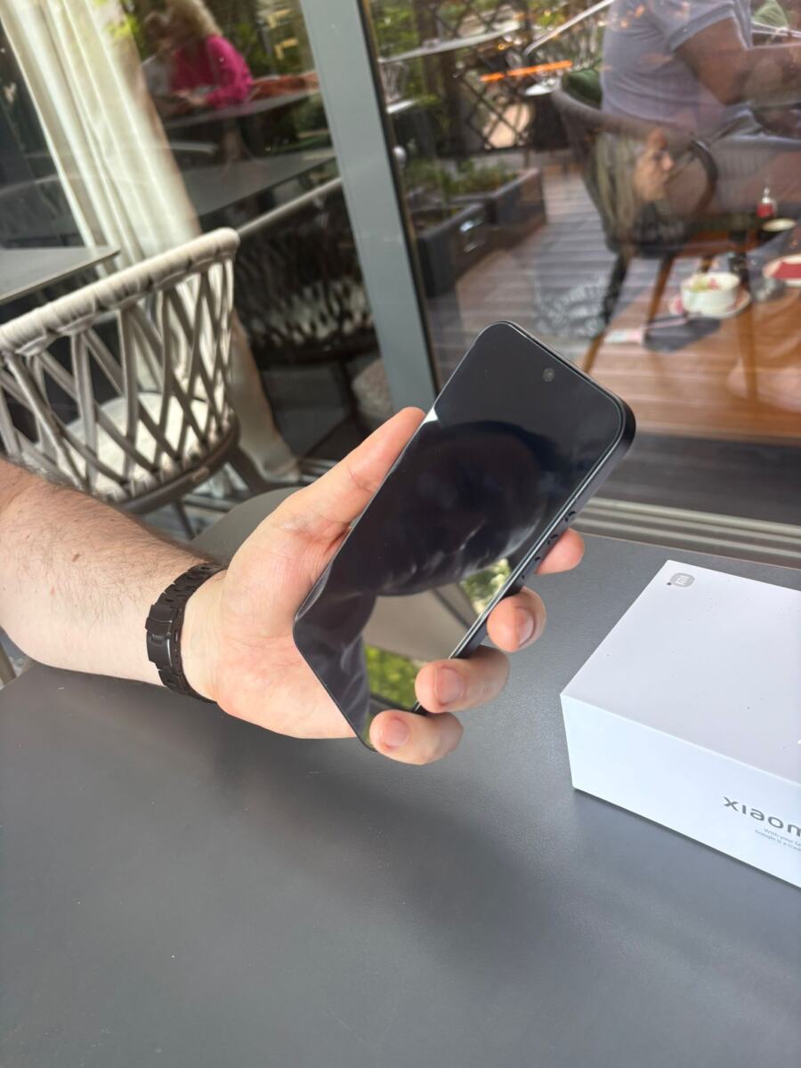 Xiaomi 17 Ultra (8).jpeg