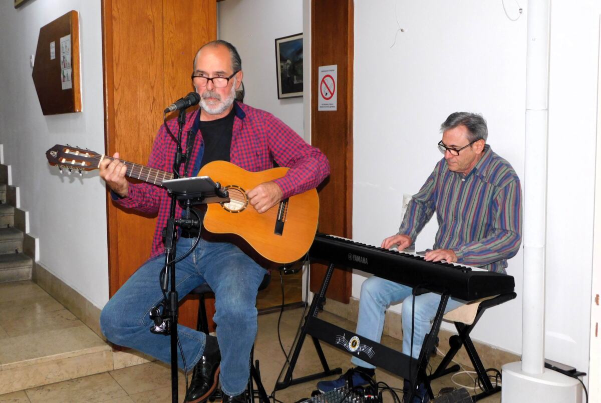 LOZNICA - Ništa bez muzike.JPG