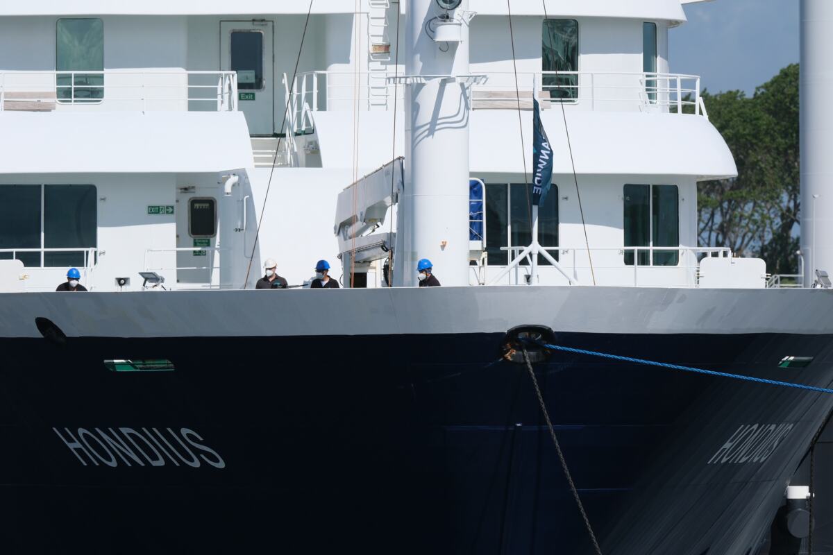 mv hondius04 AP Patrick Post.jpg
