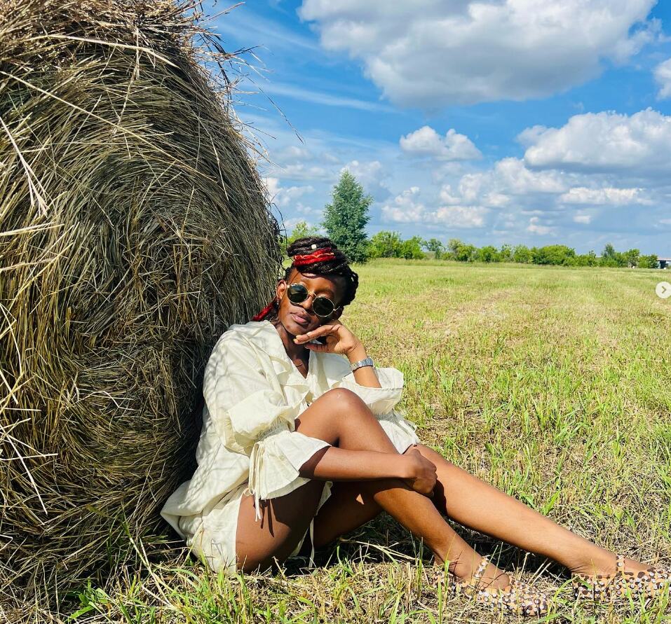 Rus i Afrikanka