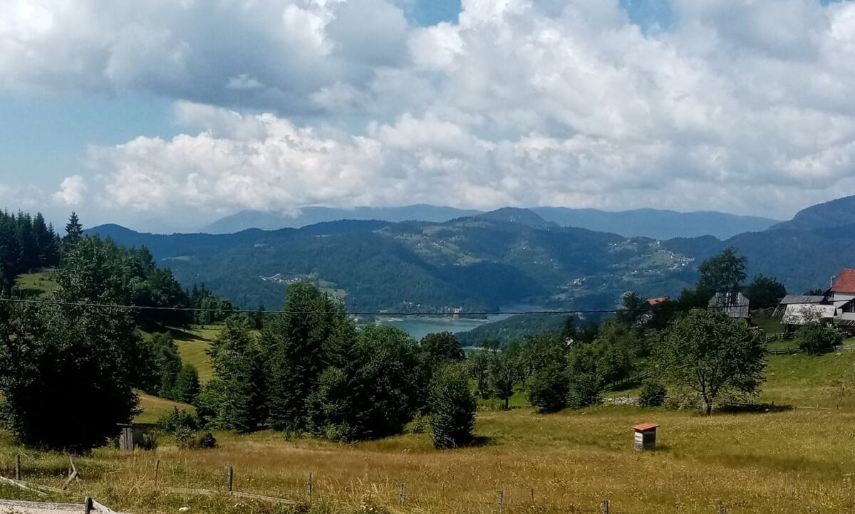 Tara-Sekulici- pogled sa Sekulića.jpg