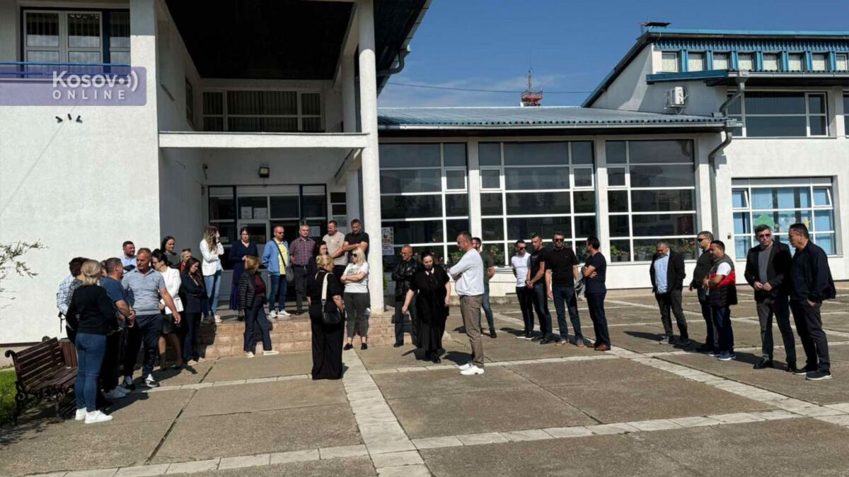 protest podrške, Kosovo i Metohija (4).jpg