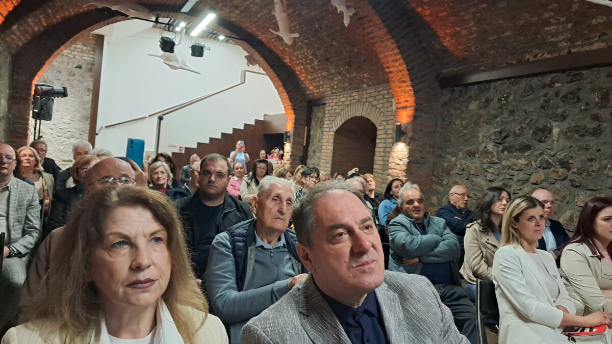 KNJIGAPROMOCIJA1.jpg