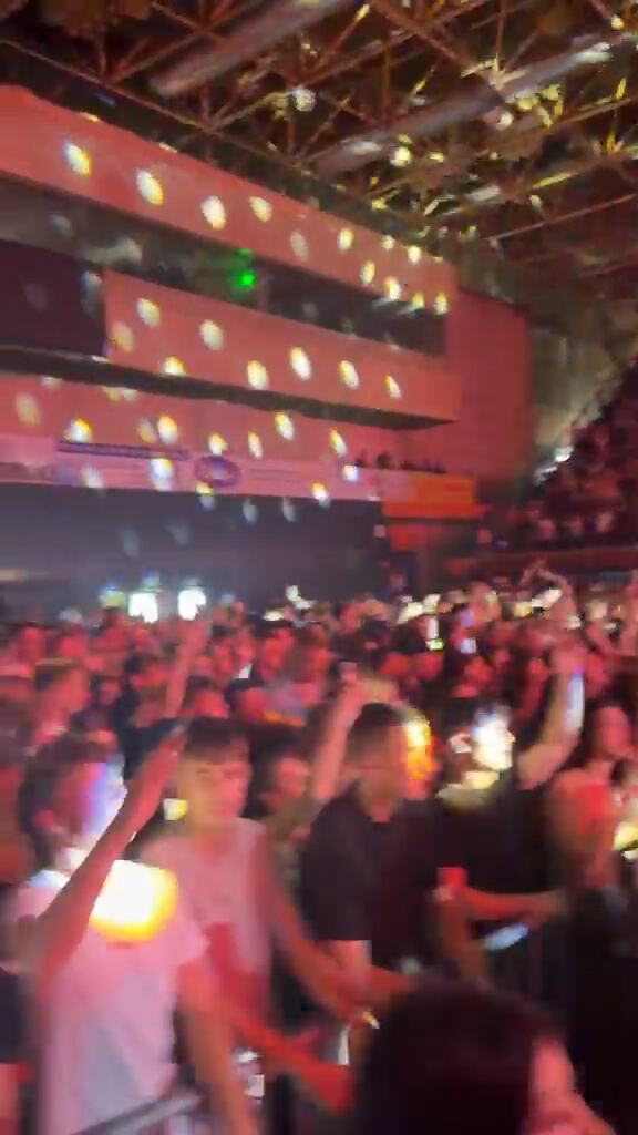 Koncert Ace Lukasa u Tuzli (3).jpg
