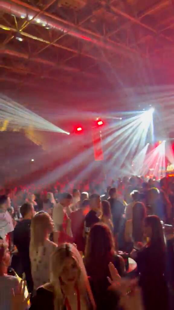 Koncert Ace Lukasa u Tuzli (4).jpg