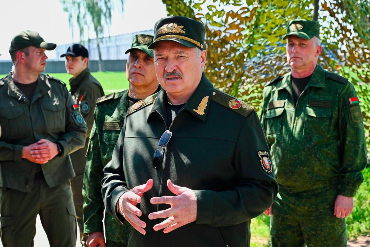 lukashenko AP .jpg