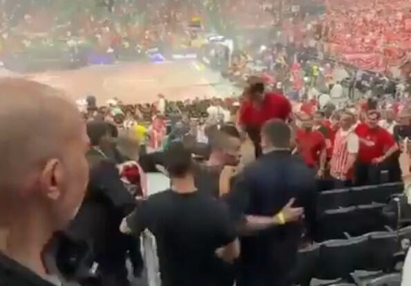 Olimpijakos 3.jpg