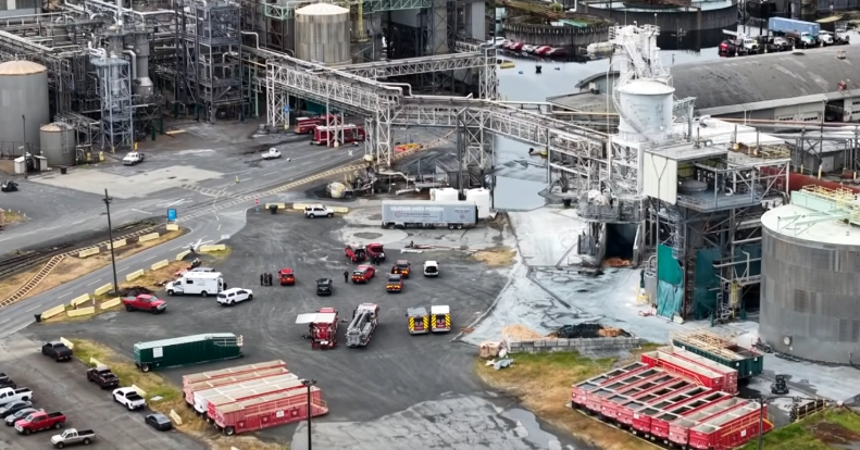 2026-05-27 08_19_00-Raw_ Drone aerials of Longview chemical facility after implosion - YouTube — Moz.png