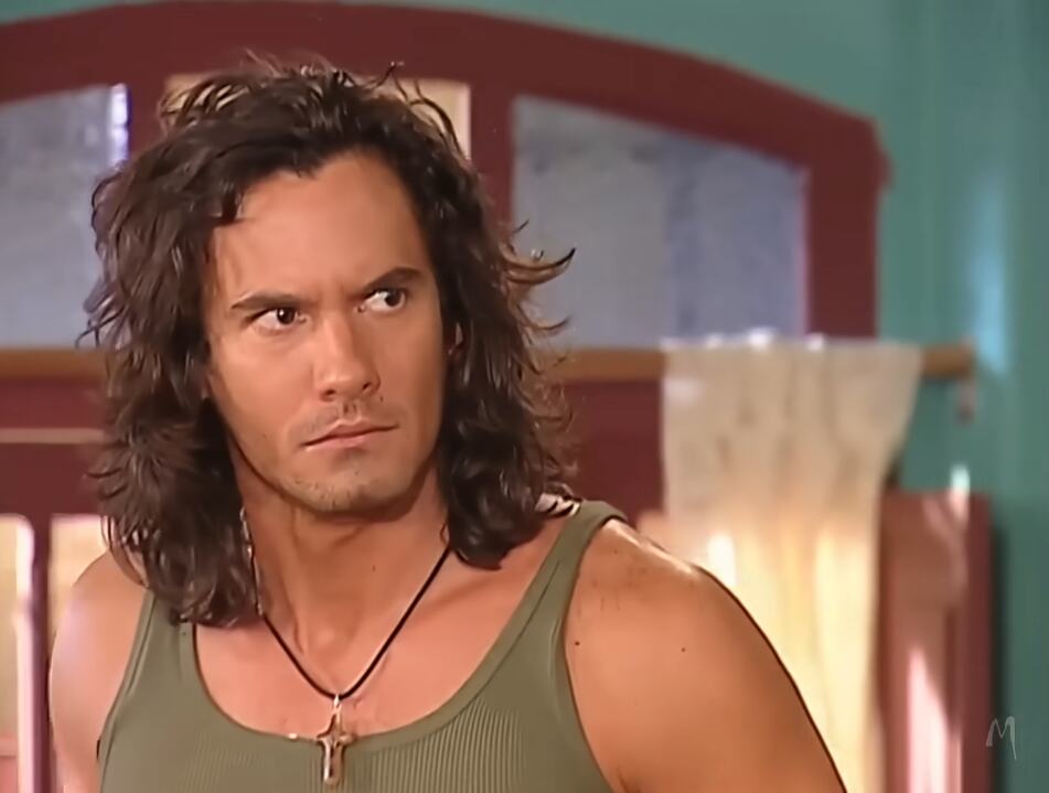 Mario Simaro u seriji Skrivene strasti