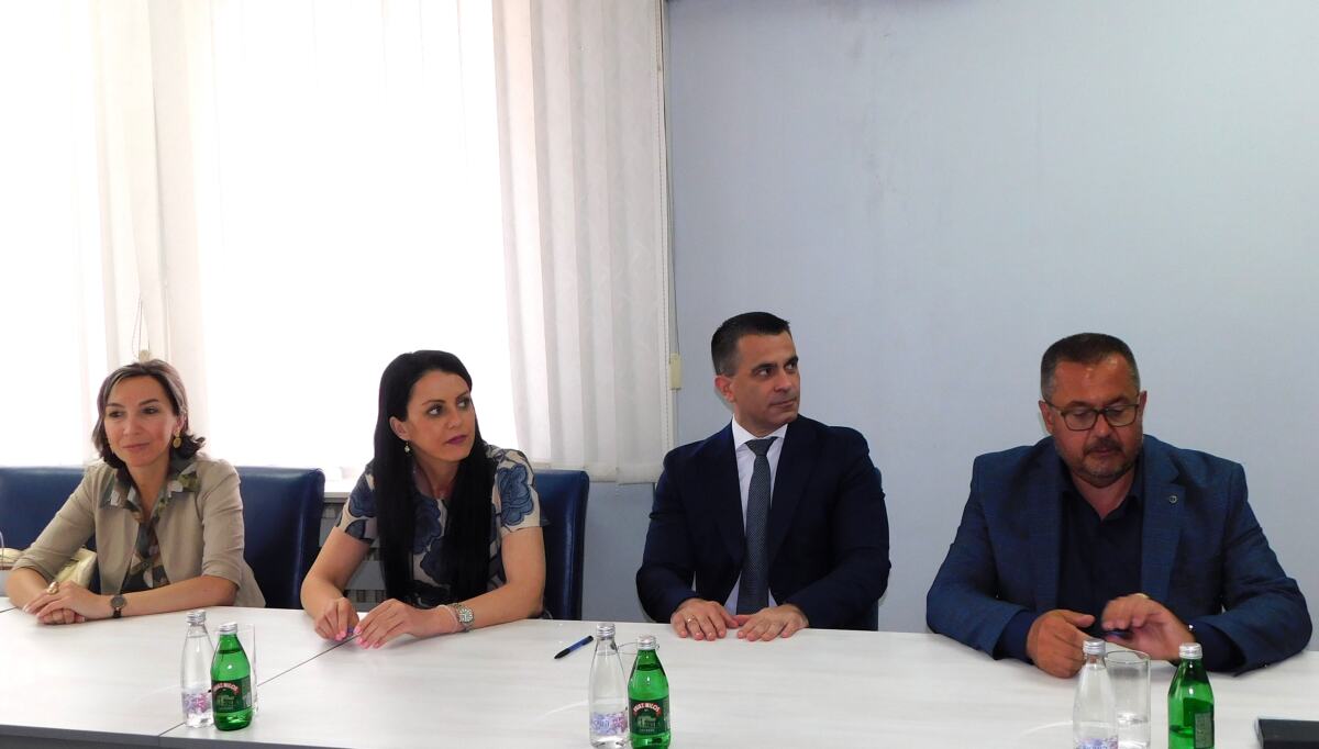 LOZNICA - Ugovori sa gradom i dve opštine .jpg.JPG