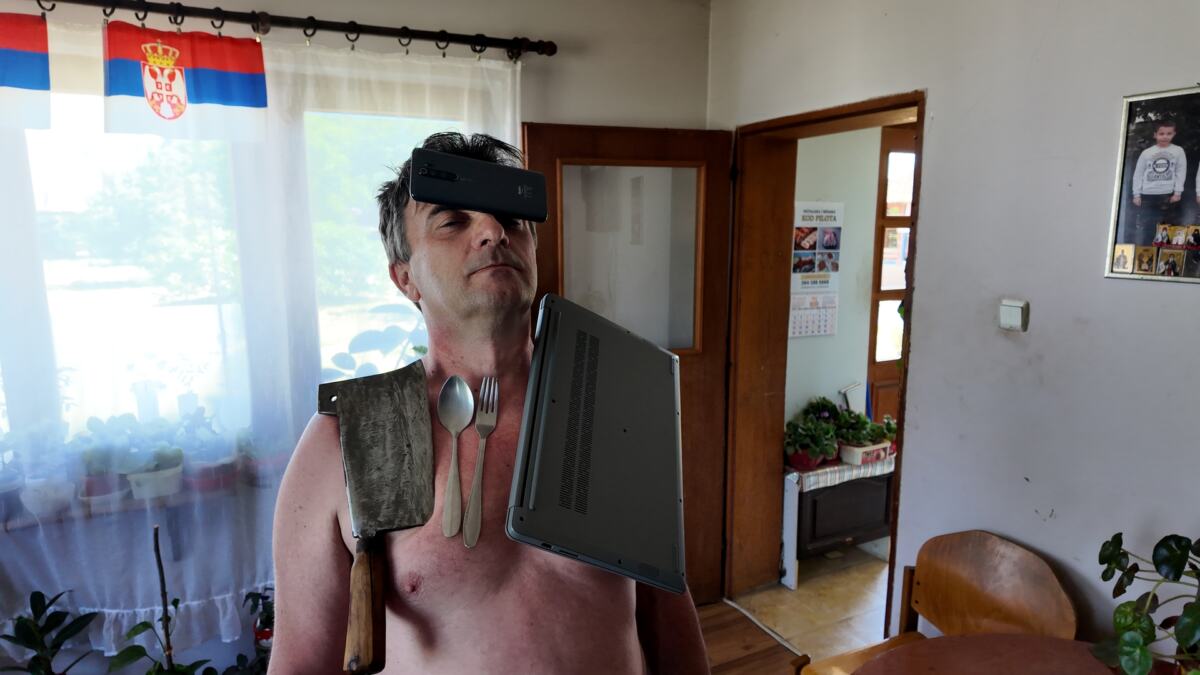 On_je_čovek_magnet_i_medicinski_fenomen_kablovi_se_spržili_kad_im_je_prišao_Mila-12.jpg