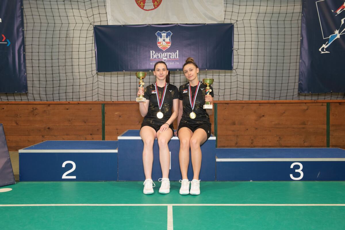 BADMINTON_Marija Sudimac i Sara Loncar.JPG