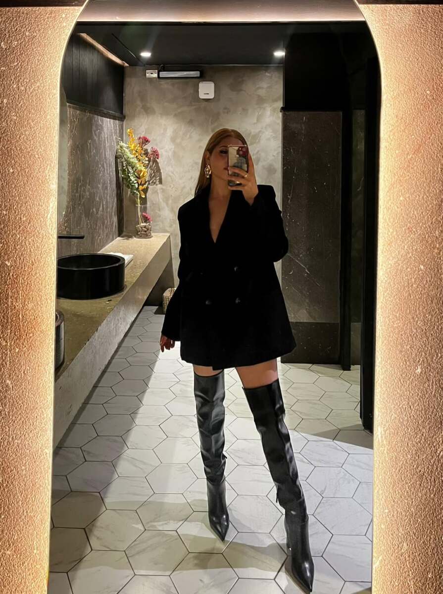 🖤.jpg