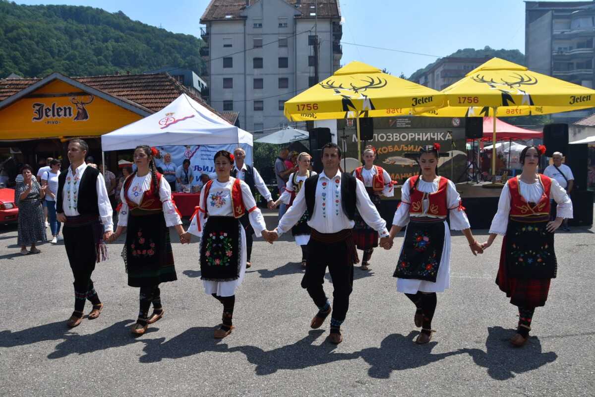 MALI ZVORNIK -  Bogat program Foto Opština MZ.jpg