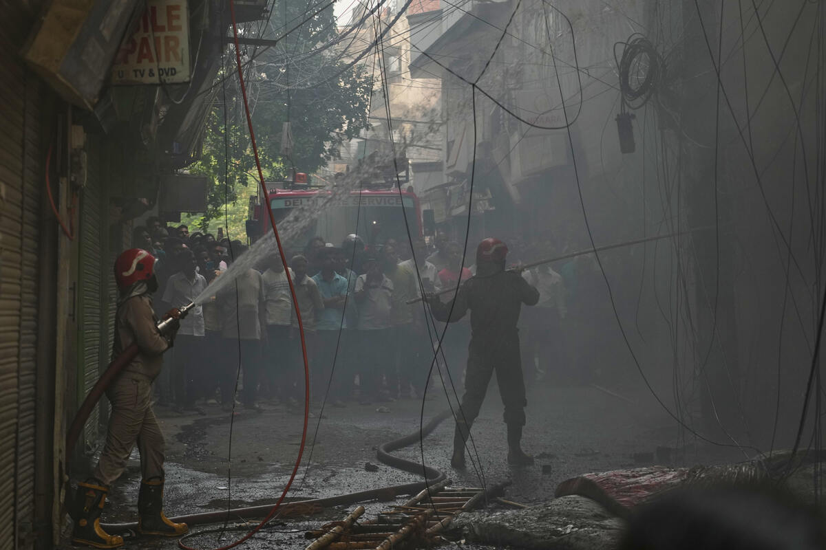 nju delhi pozar04 AP Manish Swarup.jpg