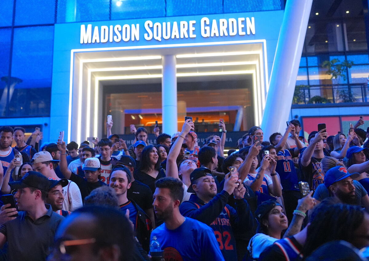 Medison Skver Garden