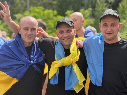 Ukrajinci (3).png