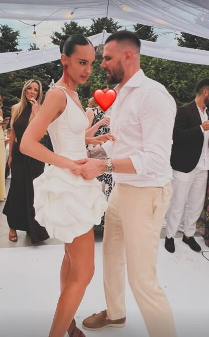 Cvija se oženio
