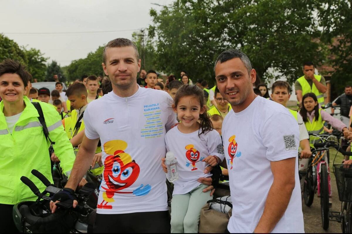 FOTO UIKS, karavan biciklista 2.jpg