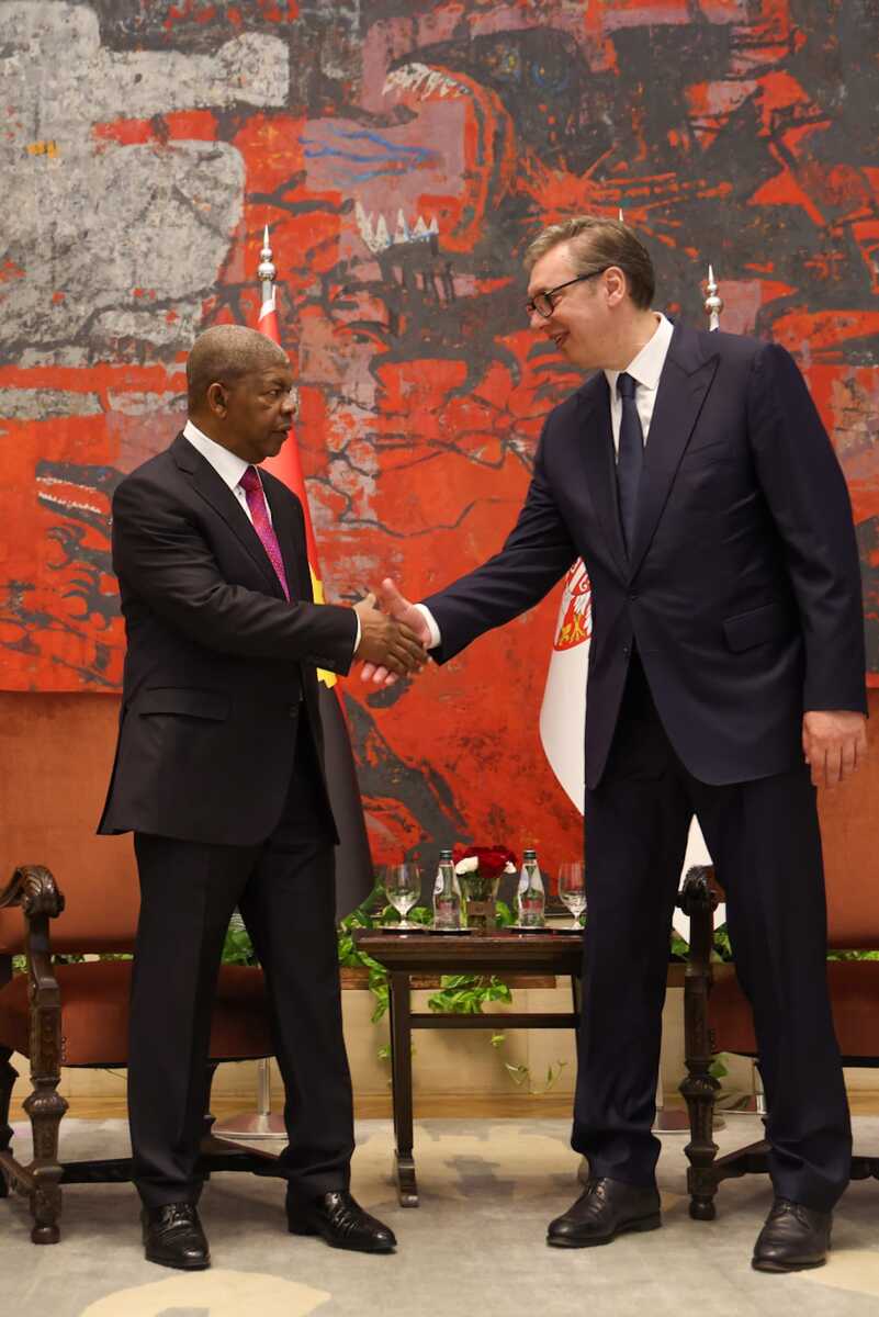 Aleksandar Vučić Angola  Žoao Manuel Gonsalves Lorens (3).jpeg
