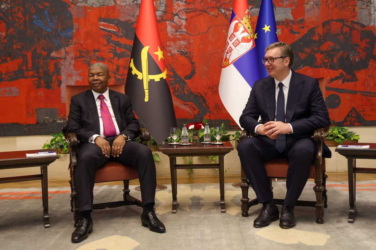 Aleksandar Vučić Angola  Žoao Manuel Gonsalves Lorens (4).jpeg